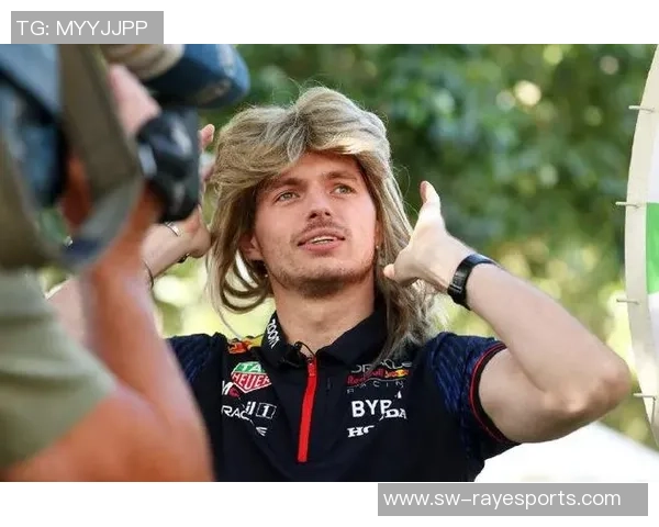 佩雷兹力挺前队友：迈凯伦已自乱阵脚 冠军天平已倾向维斯塔潘